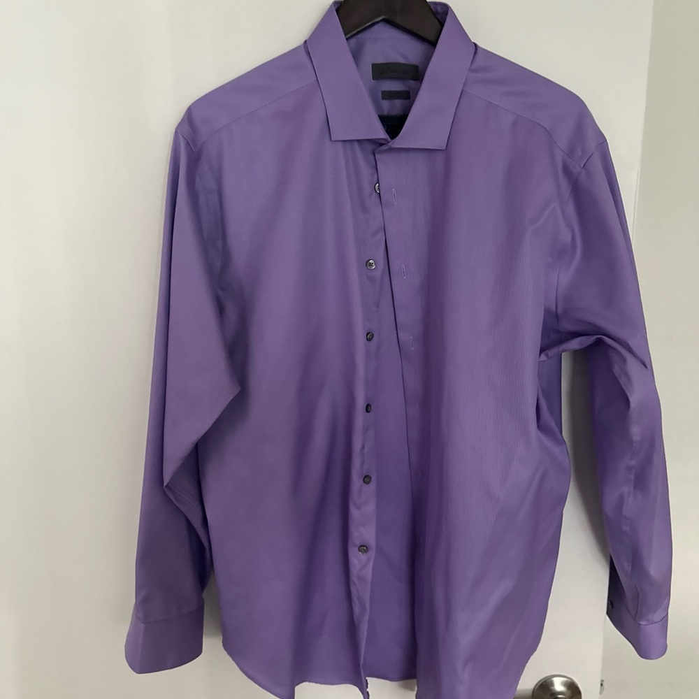 Calvin Klein Men’s Dress Shirt necksize 18/34-35
